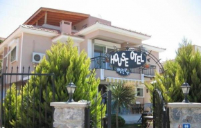 HOUSE HOTEL